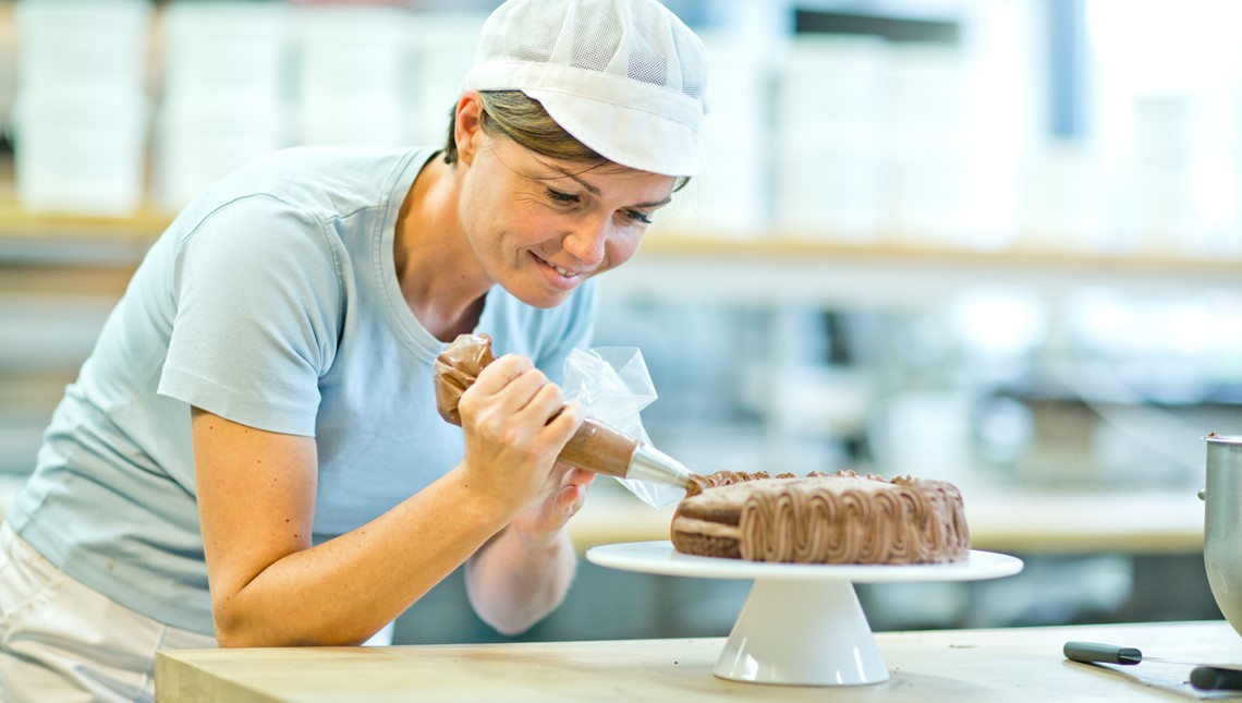 Sugar Free Devil's Food Cake Making 37